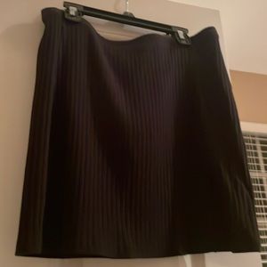 Black Ribbed Mini Skirt w Slit